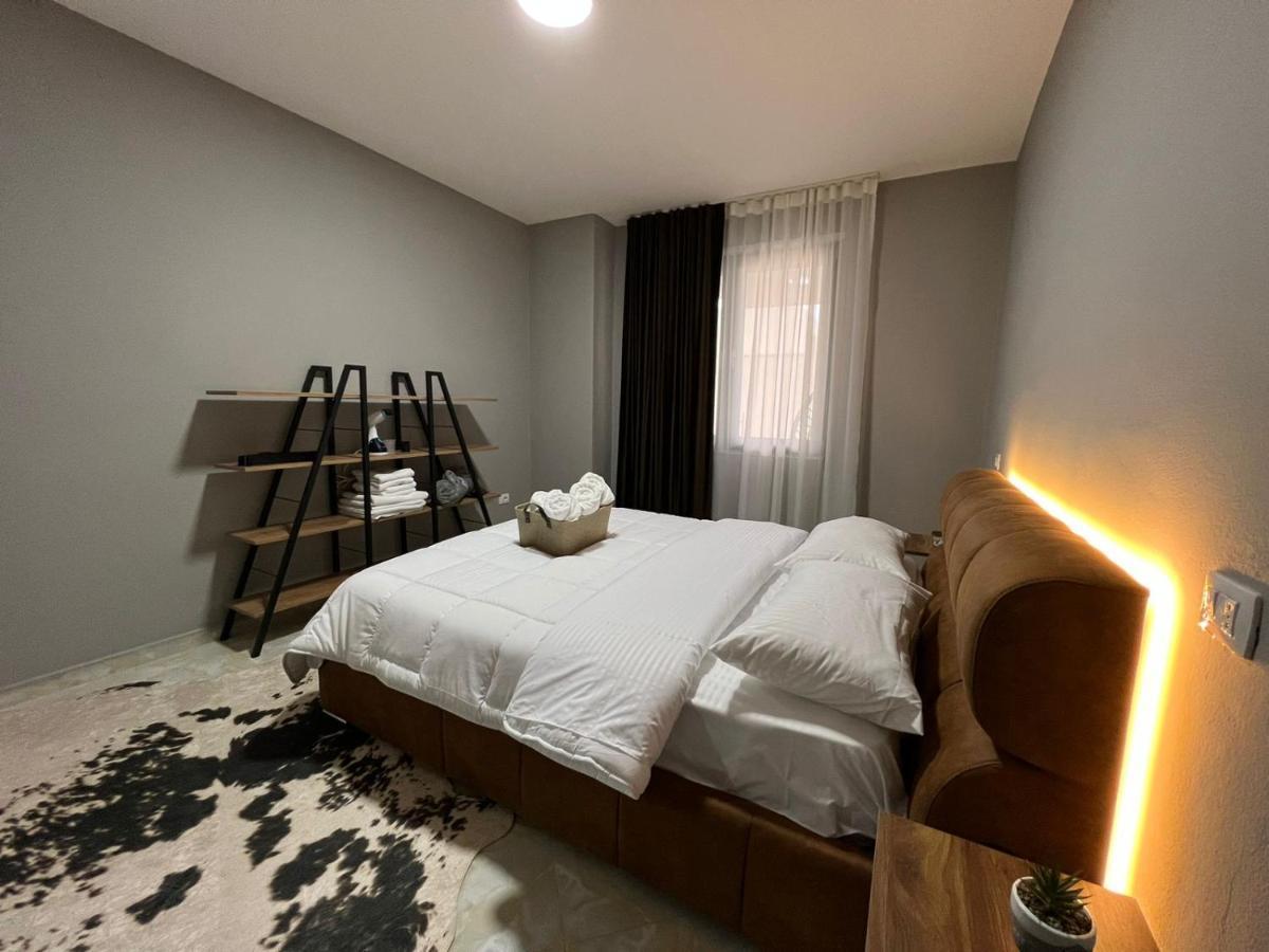 Lift @Vollga With Bbq And Patio Apartment Durres Exterior photo